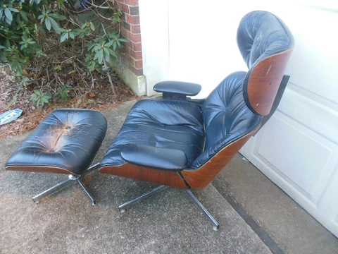 Vintage Mid Modern MCM Selig Eames Style Chair Black Leather + Walnut Cover