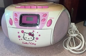 HELLO KITTY GHETTOBLASTER KT2028A KASSETTENSPIELER AM/FM RADIO FUNKTIONIERT (CD FUNKTIONIERT NICHT) - Bild 1 von 14