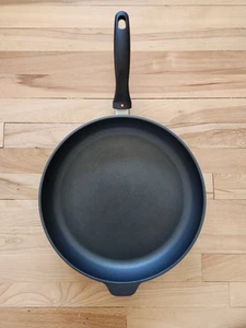Padella antiaderente Swiss Diamond 12,5" 32 cm resistente molto pulita 160€ - Foto 1 di 7