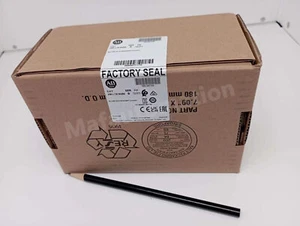 Allen Bradley Micro850 24 I/O Ethernet I/P Controller 2080-LC50-24QBB - Foto 1 di 4