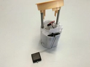 OE QUALITY FUEL PUMP MERCEDES BENZ E200K W211 2004-2006 1.8L M271.941 Supercharg - Picture 1 of 8