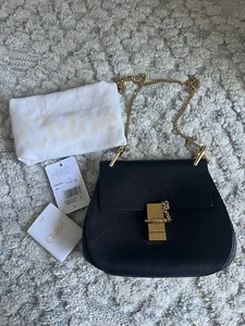 Chloe Drew Black Crossbody Bag - Picture 1 of 12