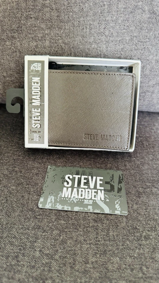 STEVE MADDEN MEN’S GENUINE LEATHER BIFOLD WALLET WITH RFID PROTECTION, Black - Image 1 of 2