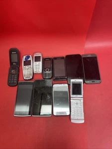 Lote de 11 Celulares Vintage ~ No Probados~ Solo Para Piezas - Imagen 1 de 23