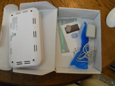 PhoneSoap 3 UV-C Universal Phone Sanitizer Charger for Apple Samsung Smartphones - Image 1 of 3
