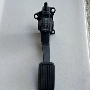 2019 HONDA CIVIC ACELERATOR GAS PEDAL SENSOR PA66-GF40 OEM - Bild 1 von 4