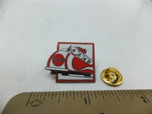 Vintage Coca-Cola Coke 4 Polar Bears In A Bobsleigh Sled Winter Hat Lapel Pin - Picture 1 of 4