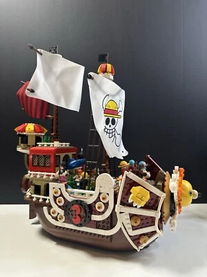 ONE PIECE Thousand Sunny Pirate Ship Building Blocks - Image 1 of 4