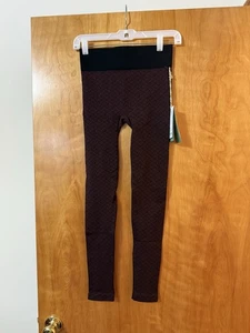 Aventura Womens Leggings Falling Diamonds Legging Nylon Blend NWT Size S/M - Picture 1 of 13