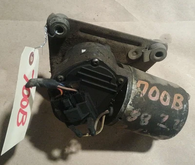 85-89 PLYMOUTH RELIANT 88-89 CARAVAN VOYAGER Front Windshield Wiper Motor Oem - Image 1 of 4