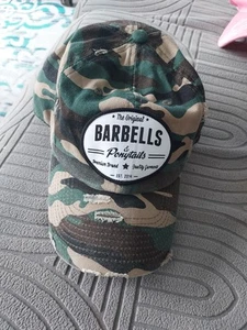 The Original Barbells & Ponytails Distressed Camo Adjustable Baseball Cap - Bild 1 von 10