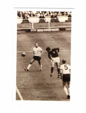 Geoff Hurst Paul Lamond Trivia Card 2002