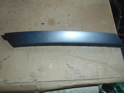 2009 2010 2011 VOLKSWAGEN TIGUAN FRONT LEFT DOOR PANEL PULL HANDLE TRIM SILVER - Image 1 of 2