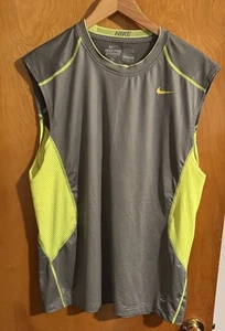 Camiseta sin mangas Nike para hombre XL gris malla Pro Combat ajustada - Imagen 1 de 4
