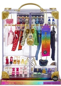 Rainbow High Closet 2021 Acrylic Storage Clothes Shoes Sealed in Factory Shipper - Imagen 1 de 7