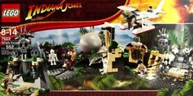 LEGO Indiana Jones: Temple Escape (7623) With Mini Figures And Instructions ￼