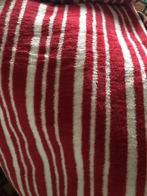INUP  STRIPES RED/OFF WHITE FLEECE THROW BLANKET MADE IN PORTUGAL 50"x 67" NWT - Image 1 of 4