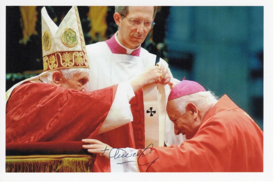 Original signiertes Foto Ricardo Cardinal Ezzati - Kardinal Papst Benedikt XVI. - Bild 1 von 1