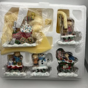 Danbury Mint Peanut Weihnachtszug Luxus 5-teiliges Set, Charlie Brown, Snoopy NEU - Bild 1 von 9