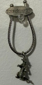 Rare Dragon's Lair 3D Return to the Lair Promo Singe Metal Necklace Charm - Bild 1 von 6