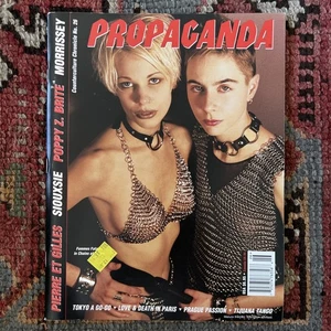 PROPAGANDA MAGAZINE FASHION ART MUSIC GOTH COUNTERCULTURE ISSUE 26 2001 - Imagen 1 de 10