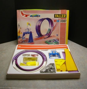 VINTAGE GERMAN FALLER HIT CAR 3307 DIE CAST RACING TRACK SET IN BOX - Bild 1 von 23
