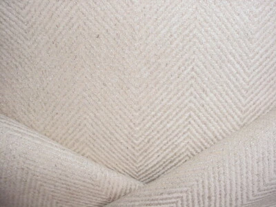 11-3/4 年 Brunschwig & Fils BF10606 Bradock 燕麦片人字形内饰织物 — 第 1/4 张图片