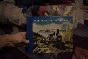 CRYSTAL RIVER PICTORIAL Colorado Railroad (Sundance Publications) SIGNED 2259 - Picture 1 of 7