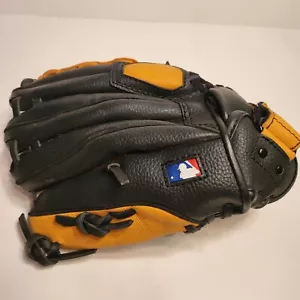 Wilson A2497 2020 11." Left-Hand Genuine Leather Major League Baseball Glove - Picture 1 of 7