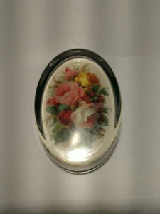 Vintage Paperweight Oval Acrylic Classic Flowers - Picture 1 of 4