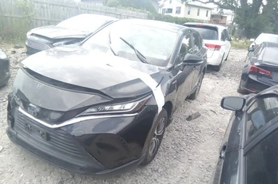 2021 Toyota Venza Transmission OEM 113K Miles - LKQ394552728 - Image 1 of 4