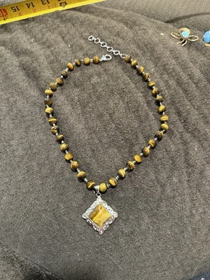 "Collar ojo de tigre con colgante 17,5""-20"""  Foto 1 de 4