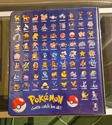 Pokemon Ordner Vintage Gotta Catch Em All + 12 Original Tomy Figuren - Bild 1 von 4
