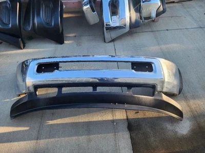(LOCAL PICKUP ONLY) Front Bumper Chrome Without Fog Lamps Fits 10-18 DODGE 2500  - Изображение 1 из 4