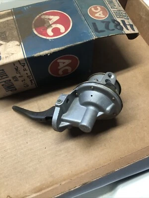 1961-62 BUICK SPECIAL PONTIAC TEMPEST V8 AC FUEL PUMP NOS 4827 - Image 1 of 4