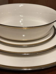 Set A Beautiful Table! Classic, Elegant Noritake Gold & Platinum. - Picture 1 of 12