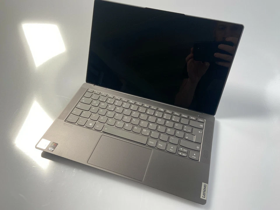 Lenovo Yoga S940-14IIL Core i5 1035G4 8GB RAM 512GB SSD Fullhd Windows 10 Gris - Imagen 1 de 4