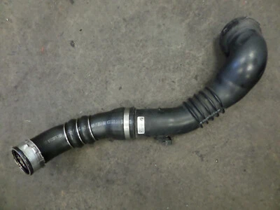 Tubo de carga intercooler turbo BMW E87 serie 1 M47N2 7798439 Foto 1 de 4