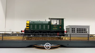 Heljan 2520 Class 05 Hunslet Diesel Shunter D2592 BR Green Wasp Stripe DCC Ready - Image 1 of 4