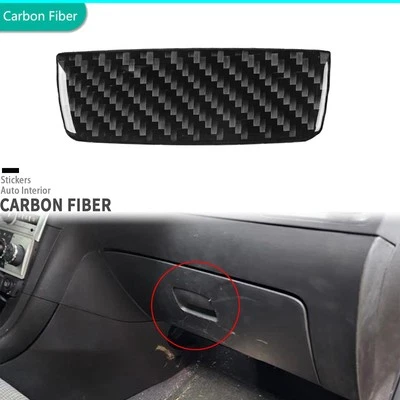 Cubierta de manija de guantera copiloto de fibra de carbono real para Chevrolet Malibu 2008-2012 Foto 1 de 4