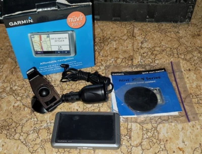 Garmin Nuvi 200W Automotive GPS Navigation - Image 1 of 2
