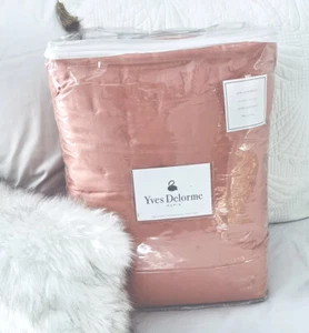 NWT Yes Delorme ® KING-Triomphe Peche DLit Modern Cotton Sateen Quilted Coverlet - Picture 1 of 13