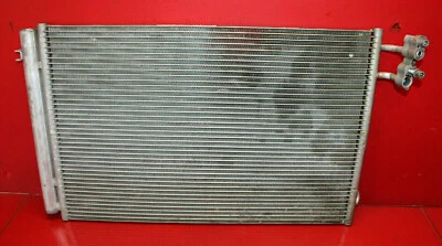 2009-2013 BMW 128i COUPE E82 OEM ENGINE COOLING RADIATOR/CONDENSER - Image 1 of 4