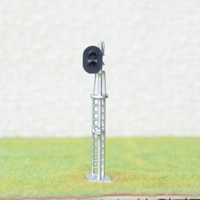 1 x HO scale model train block signal railroad LED light 2 aspect silver #87S2RS - Image 1 of 4