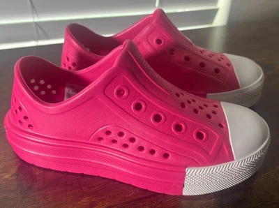 Converse Chuck Taylor All Star Play Lite CX Slip Kids  Sneakers |  Slip-On SZ 4 - Image 1 of 4