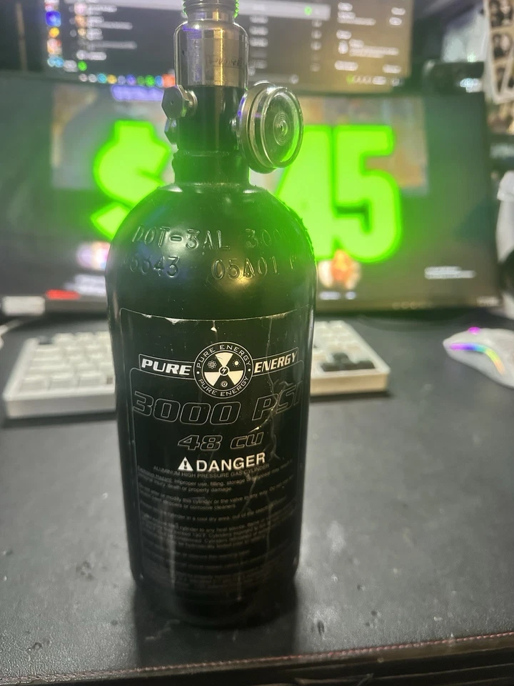 Tanque HPA de paintball Pure Energy 3000 PSI 48 CU preto - Imagem 1 de 1