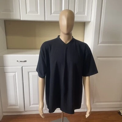 Camiseta de manga corta negra con cuello en V exclusiva de Neiman Marcus para hombre talla XXL Foto 1 de 4