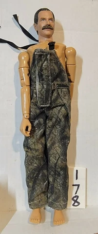 DALE EARNHARDT Sportsman Collection Team REALTREE Hunter Figure Cover