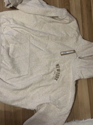 SKIMS 棉羊毛限量版*纽约套衫连帽衫燕麦运动衫男女通用 — 第 1/4 张图片