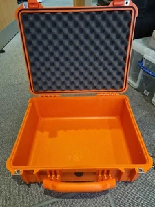 Peli Case 1550 - Bright Orange - Great Condition - Picture 1 of 6